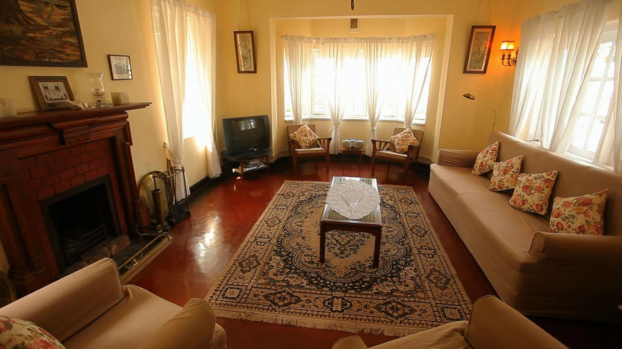 Senani Colonial Holiday Bungalow Nuwara Eliya Exterior foto